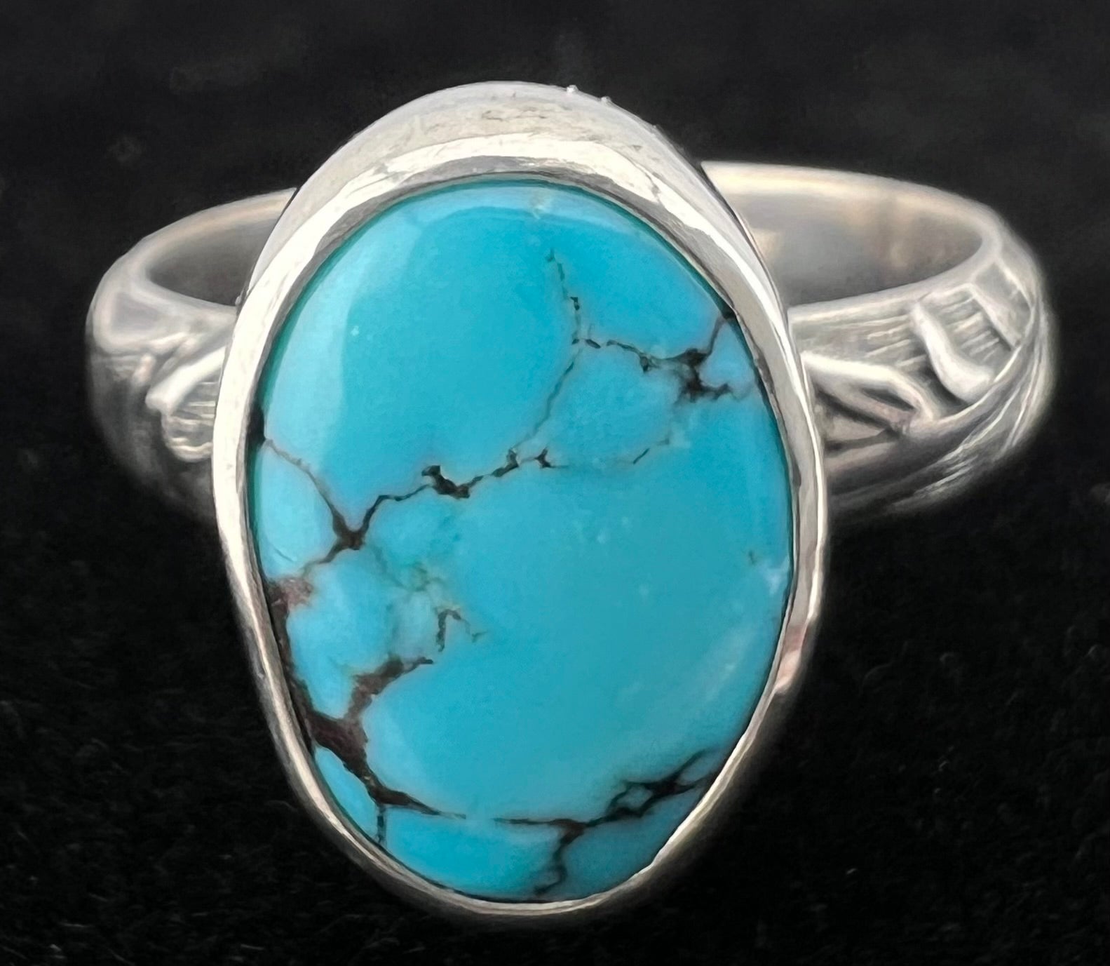 Sterling Silver Turquoise Ring - Handcrafted Gemstone Jewelry - Size 6 3/4