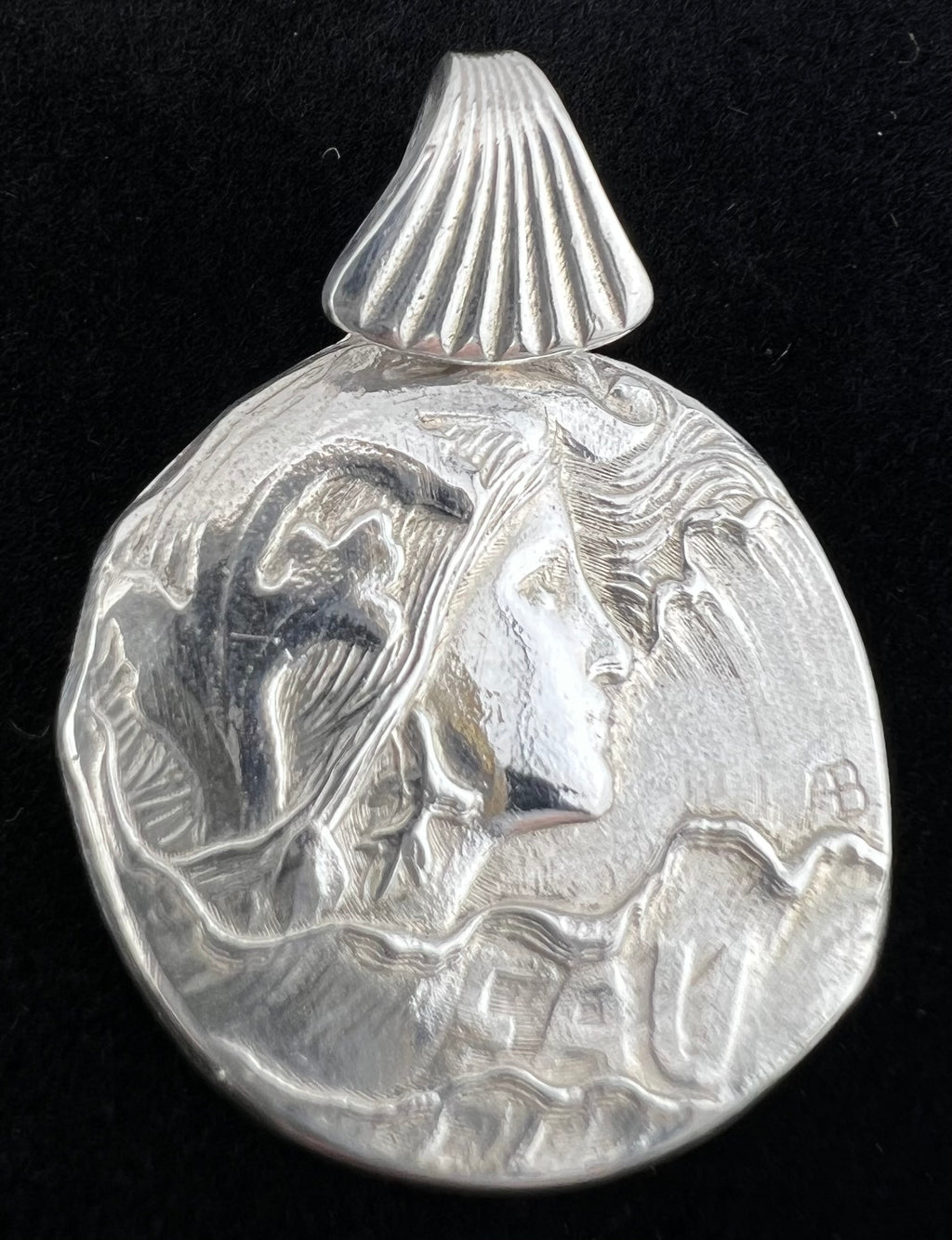 Mermaid pendant sterling silver.