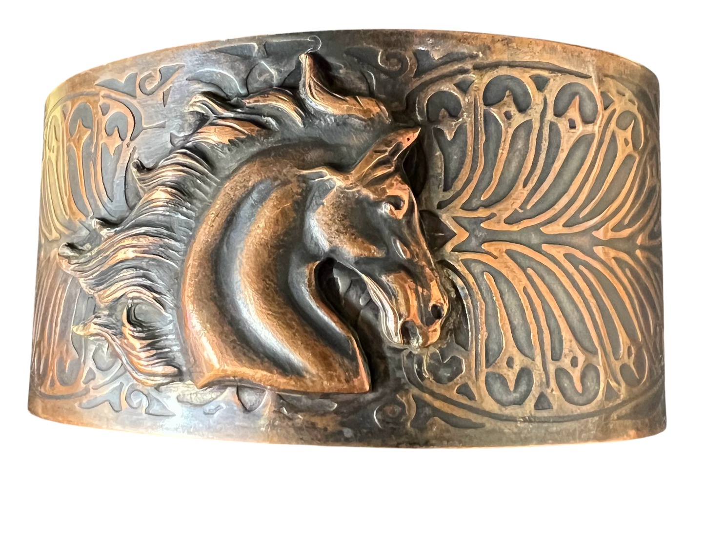 copper horse cuff leafy design background