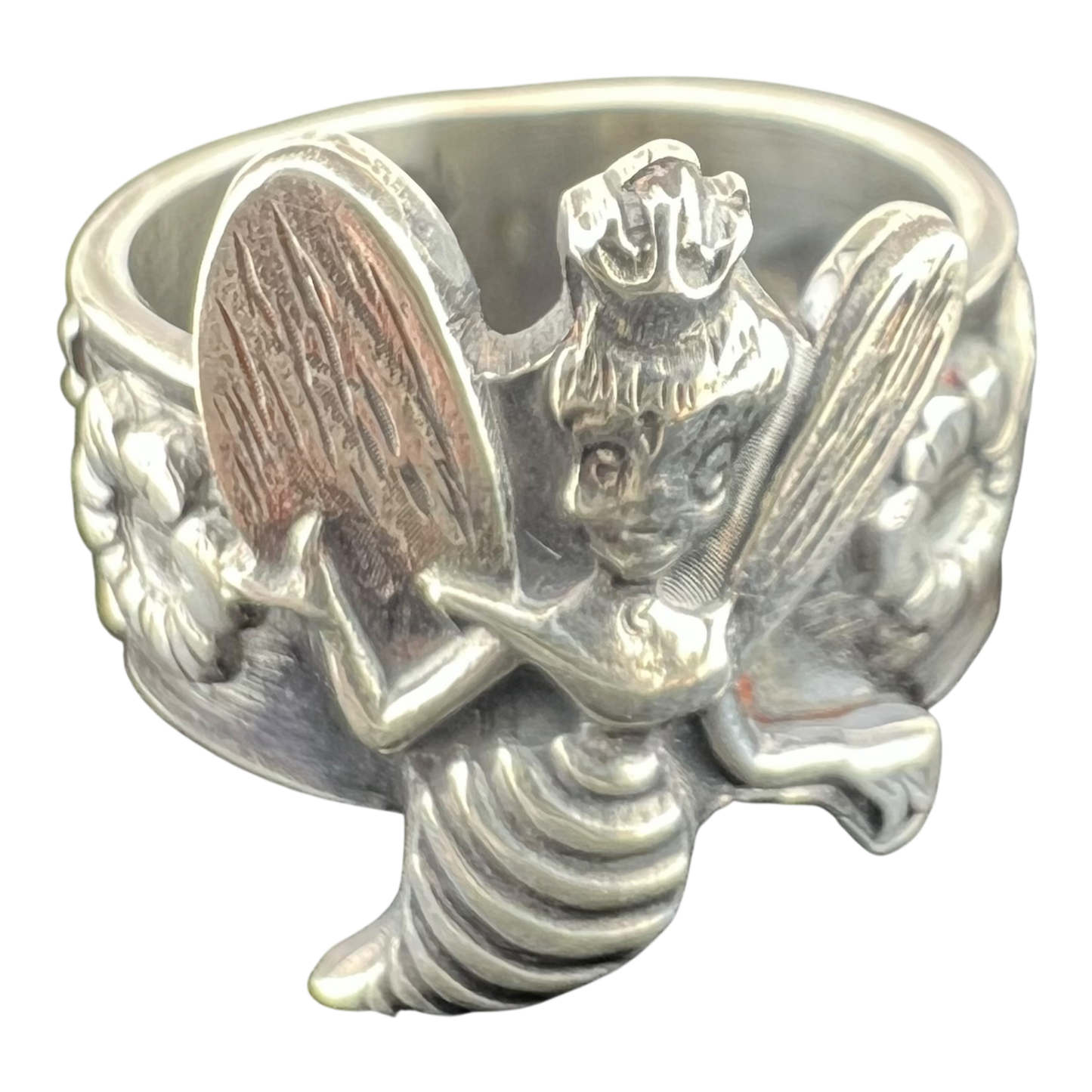 Sterling silver queen bee ring