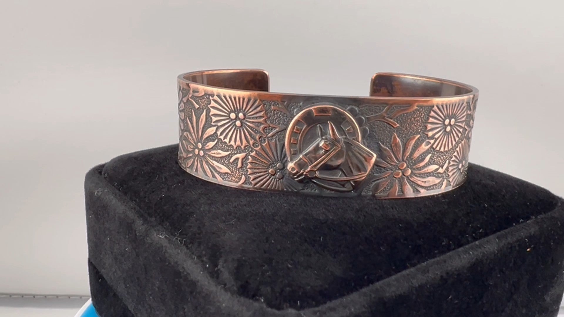 Copper horse flower cuff bracelet horseshoe video